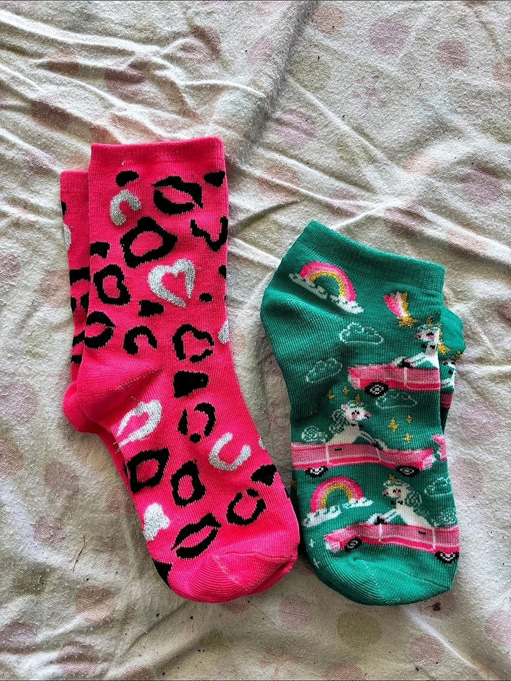 Kids Pink & Green Printed Socks Set
